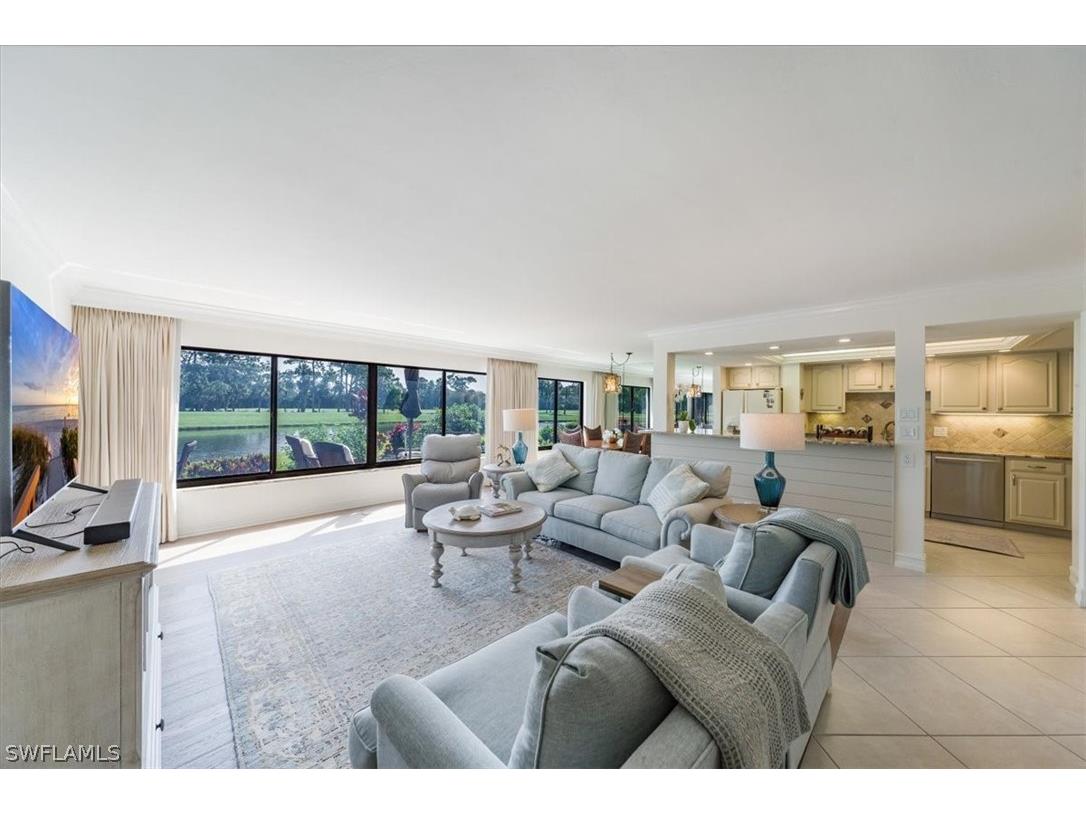 112 Wildwood Lane Naples FL 34105 224032326 image1