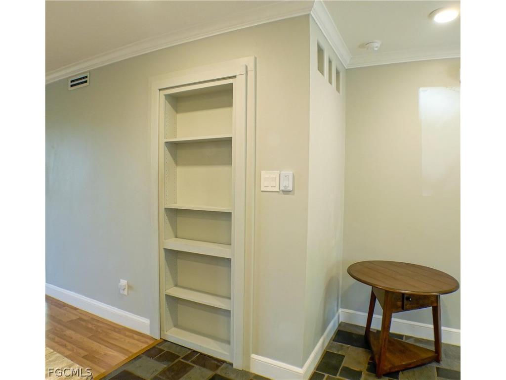 112 Pinebrook Drive Fort Myers FL 33907 2026007137 image10