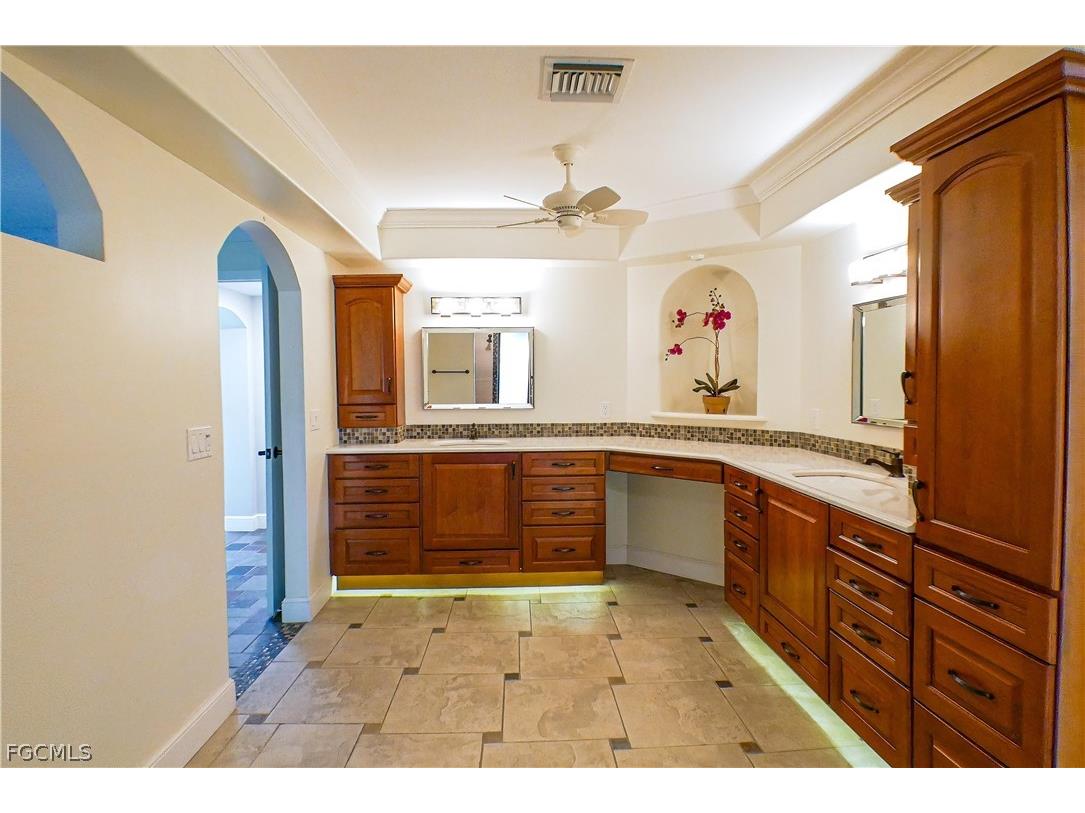 112 Pinebrook Drive Fort Myers FL 33907 2026007137 image17