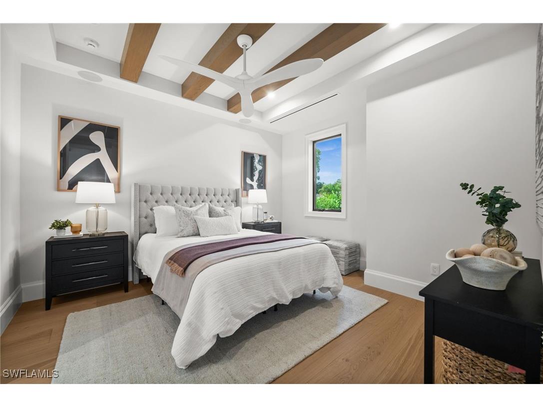 1120 10th Avenue N Naples FL 34102 224101968 image18