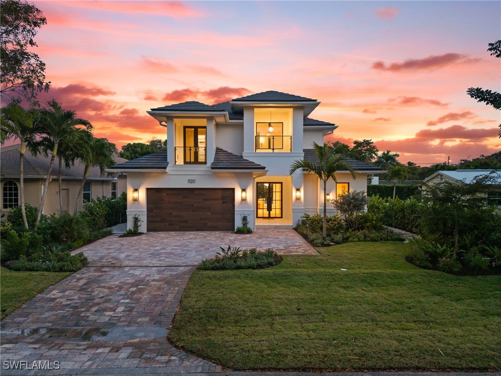 1120 10th Avenue N Naples FL 34102 224101968 image2