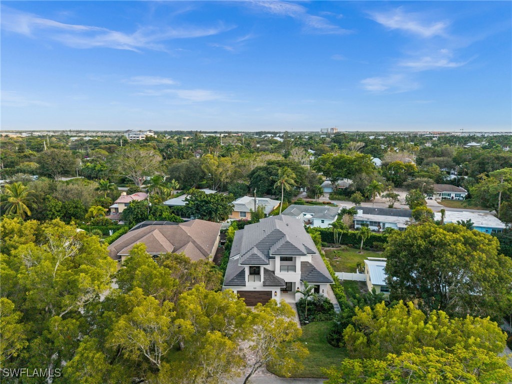 1120 10th Avenue N Naples FL 34102 224101968 image29