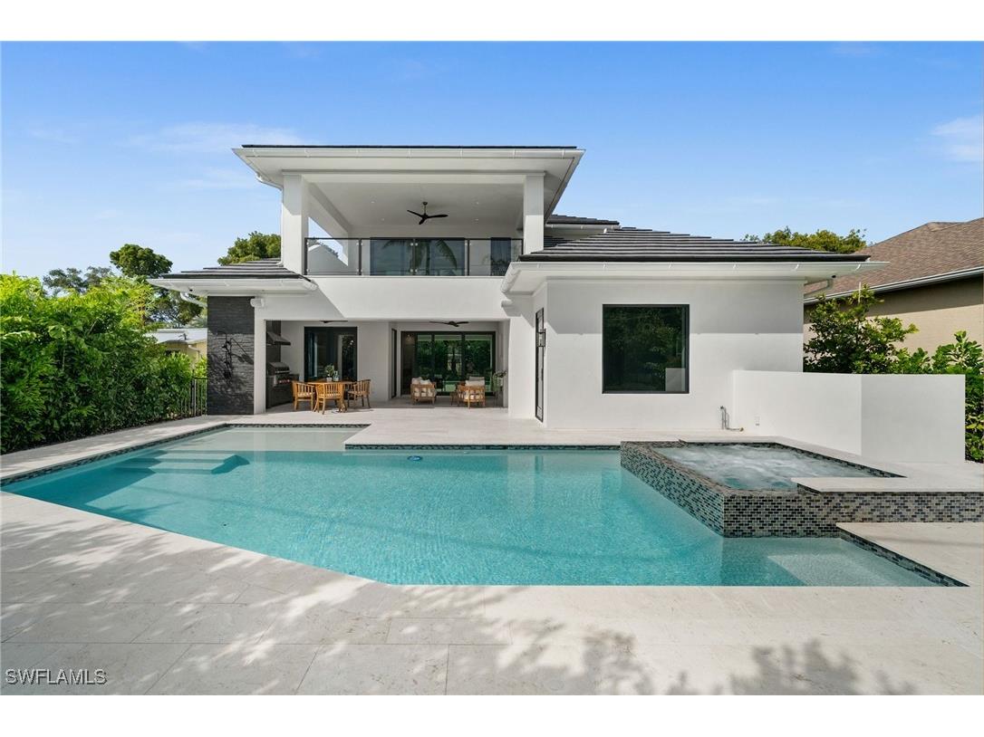 1120 10th Avenue N Naples FL 34102 224101968 image32