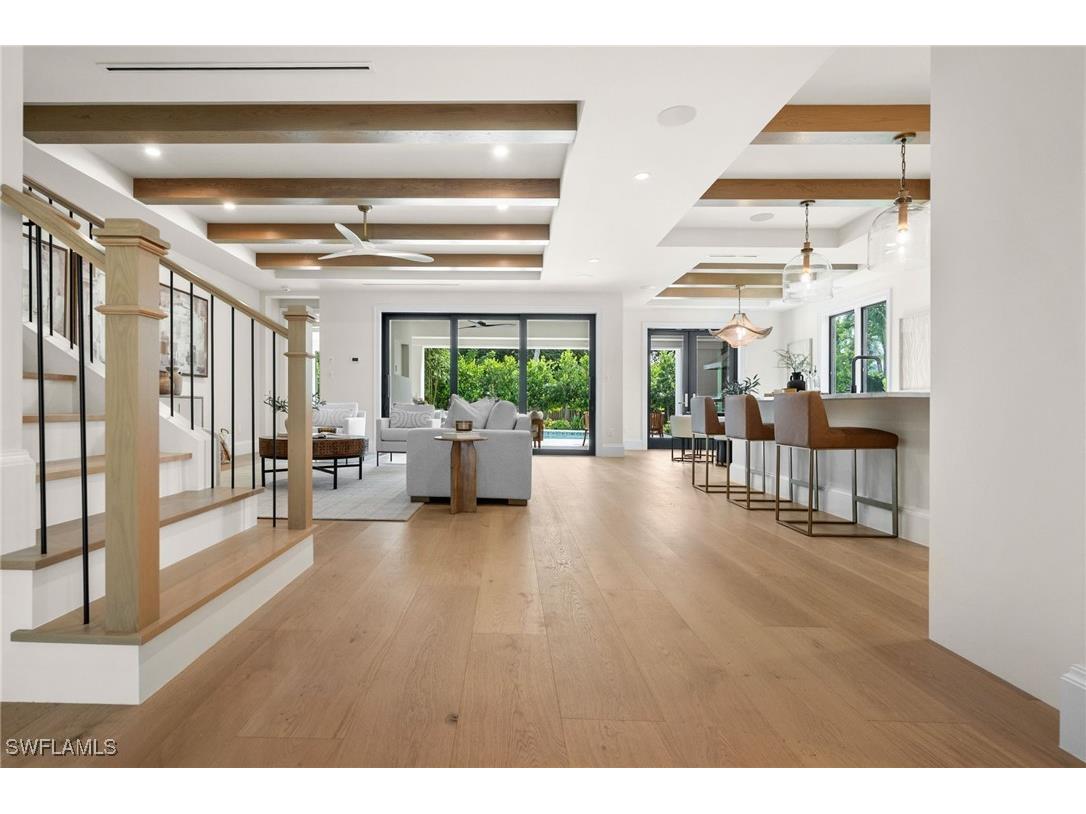 1120 10th Avenue N Naples FL 34102 224101968 image6