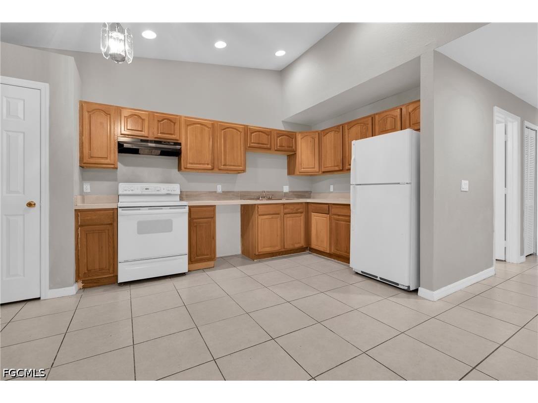 1120/1122 Gordon Avenue S Lehigh Acres FL 33973 2026027685 image2
