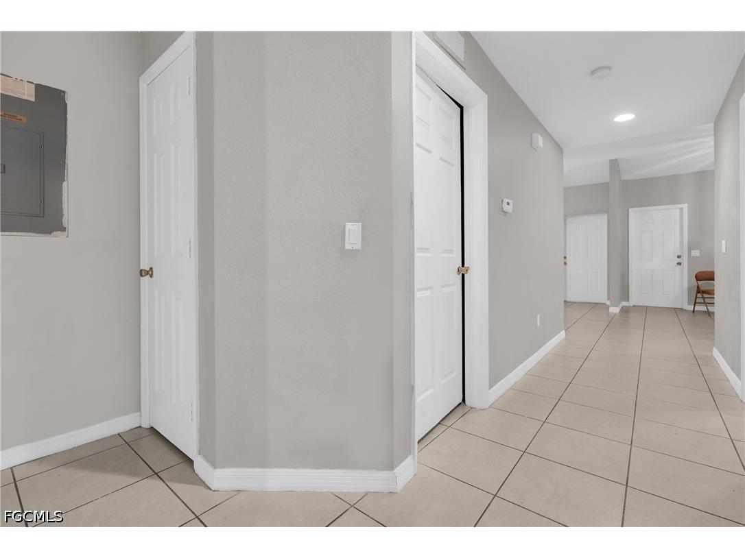 1120/1122 Gordon Avenue S Lehigh Acres FL 33973 2026027685 image6