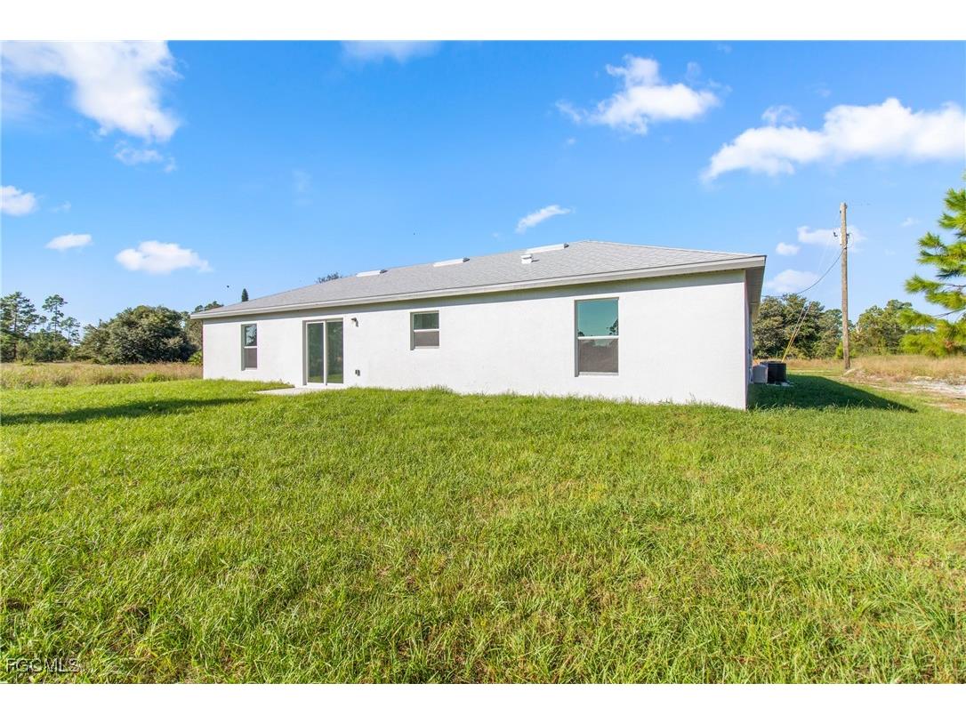 1120 Chiefland Street E Lehigh Acres FL 33974 2025025218 image50