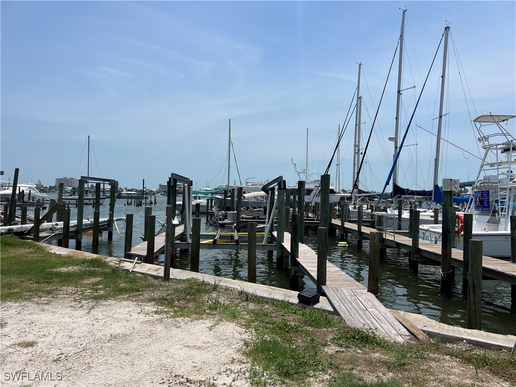 1120 Main Street Fort Myers Beach FL 33931 224100237 image2