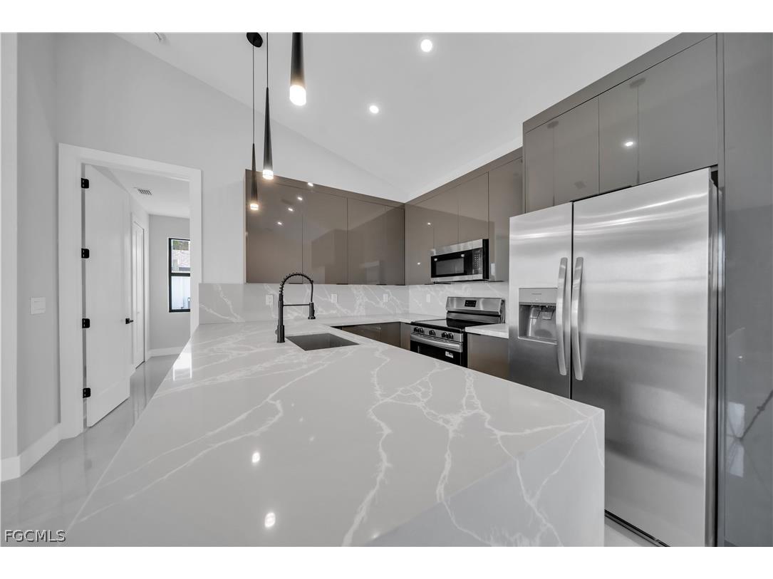 1120 NW 20th Place Cape Coral FL 33993 2026008419 image13