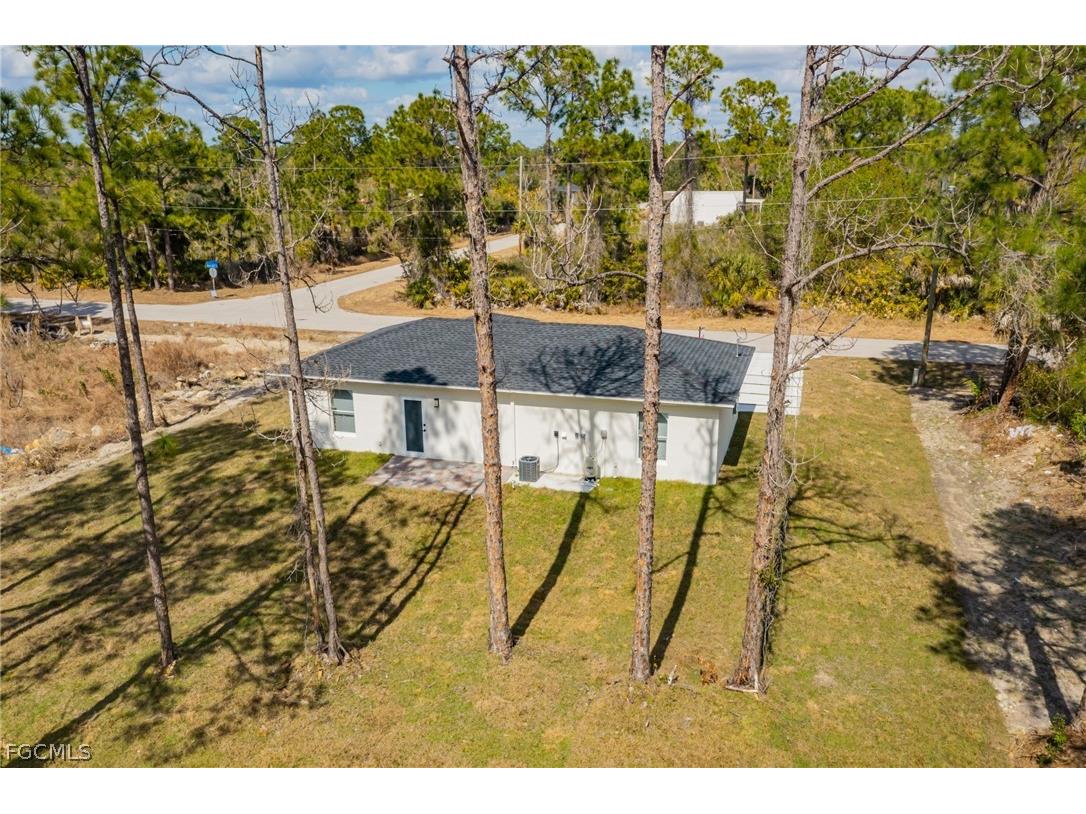 1120 Ravenswood Street E Lehigh Acres FL 33974 2026007700 image10