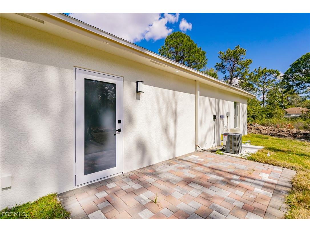 1120 Ravenswood Street E Lehigh Acres FL 33974 2026007700 image12