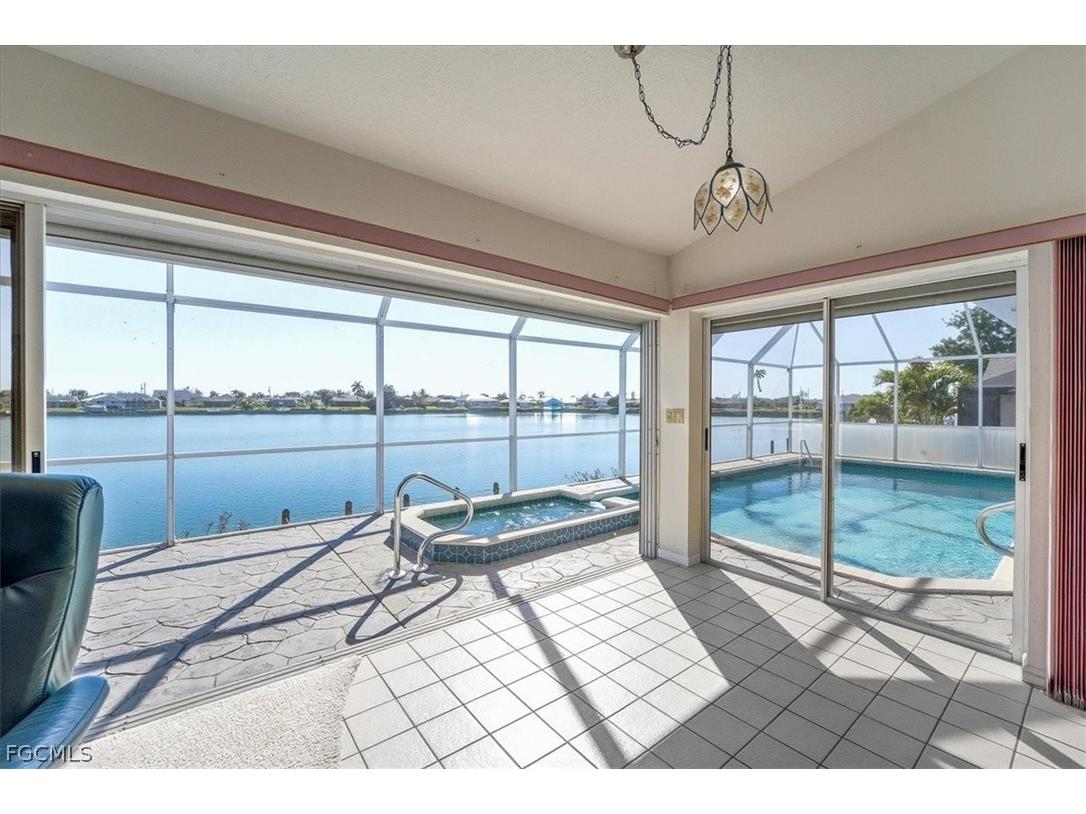 1120 SE 1st Terrace Cape Coral FL 33990 2026006951 image2