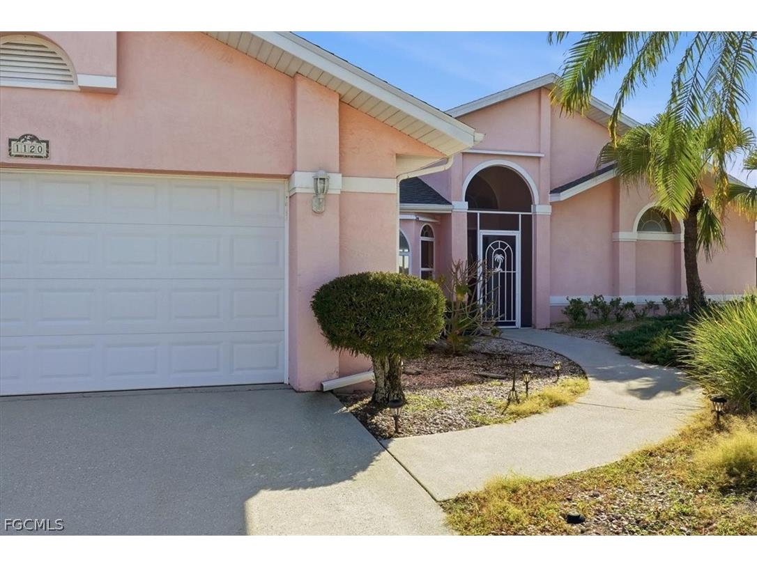 1120 SE 1st Terrace Cape Coral FL 33990 2026006951 image45