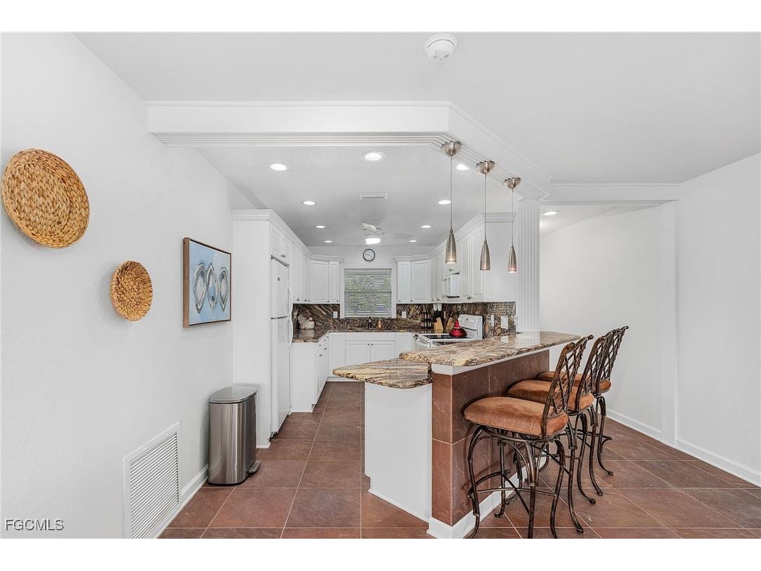 1120 SE 46th Street #2B Cape Coral FL 33904 2025002757 image10