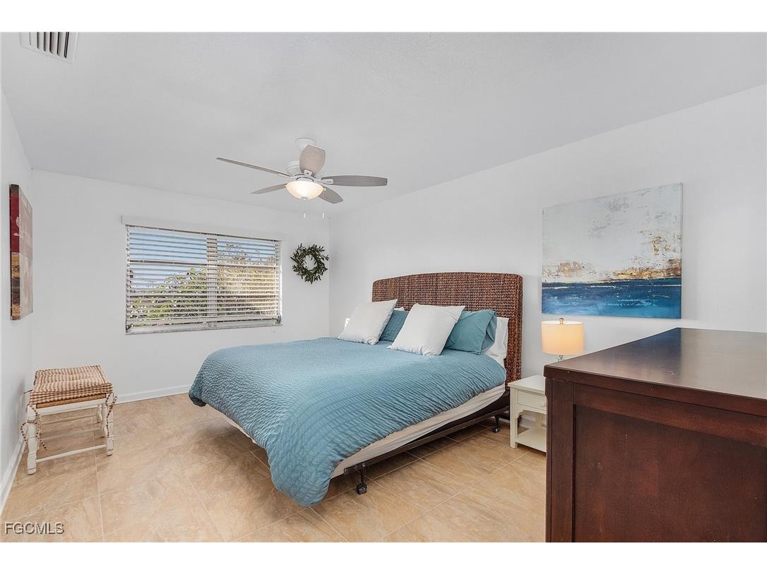 1120 SE 46th Street #2B Cape Coral FL 33904 2025002757 image14