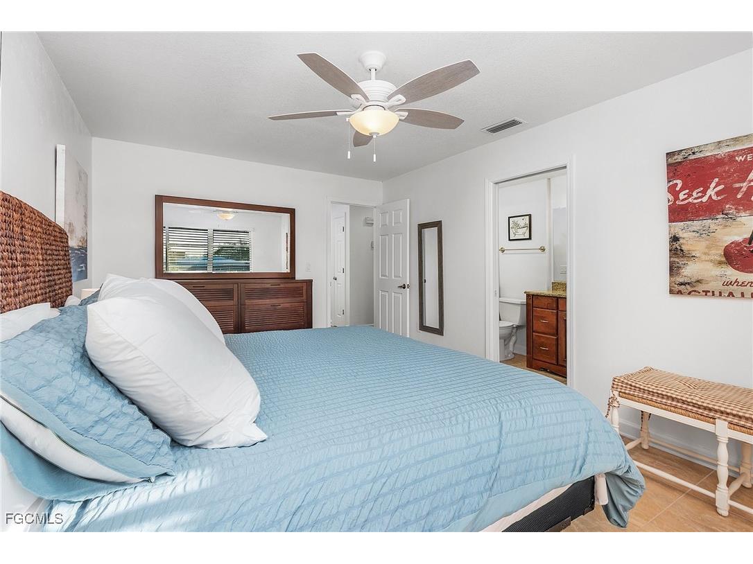 1120 SE 46th Street #2B Cape Coral FL 33904 2025002757 image16