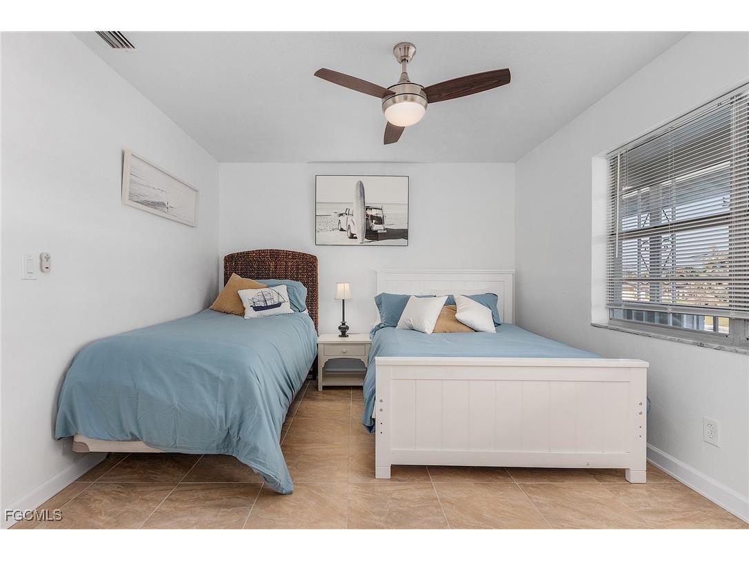 1120 SE 46th Street #2B Cape Coral FL 33904 2025002757 image20