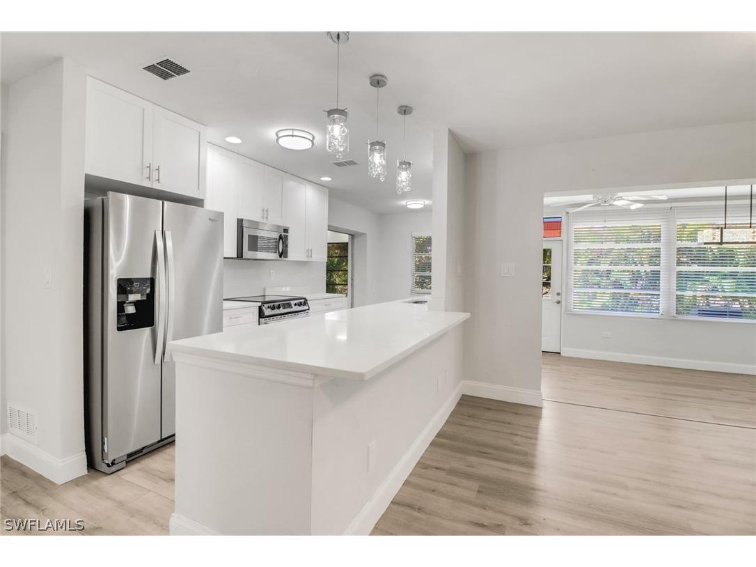 1120 Sandpiper Street Naples FL 34102 226009670 image5