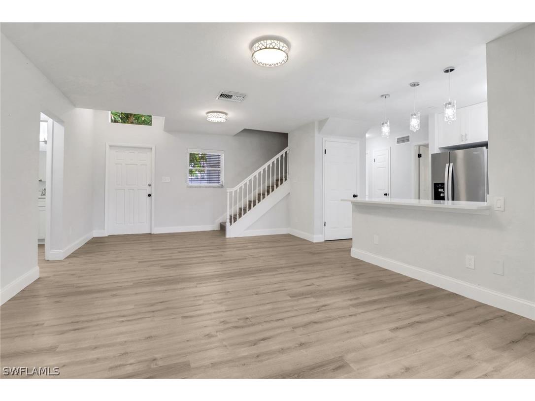1120 Sandpiper Street Naples FL 34102 226009670 image8