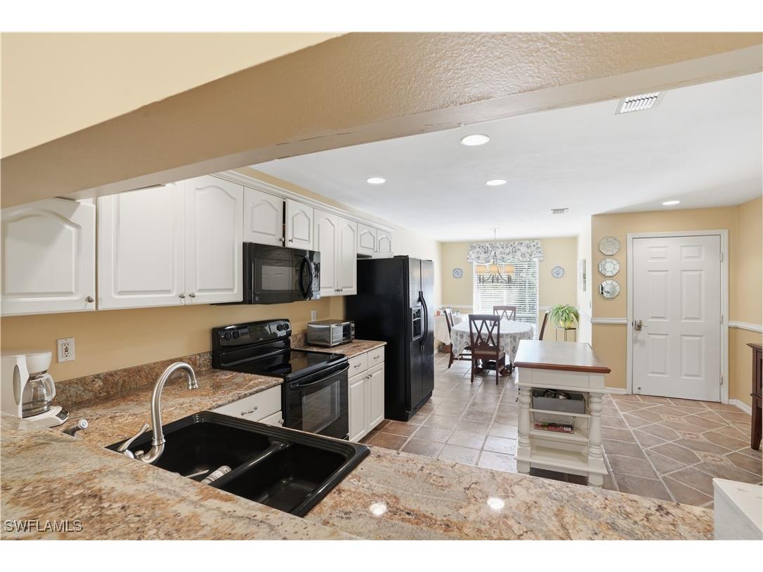 1120 Sarah Jean Circle #B204 Naples FL 34110 225073035 image10