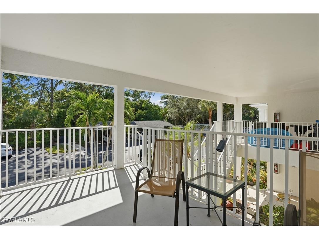 1120 Sarah Jean Circle #B204 Naples FL 34110 225073035 image32