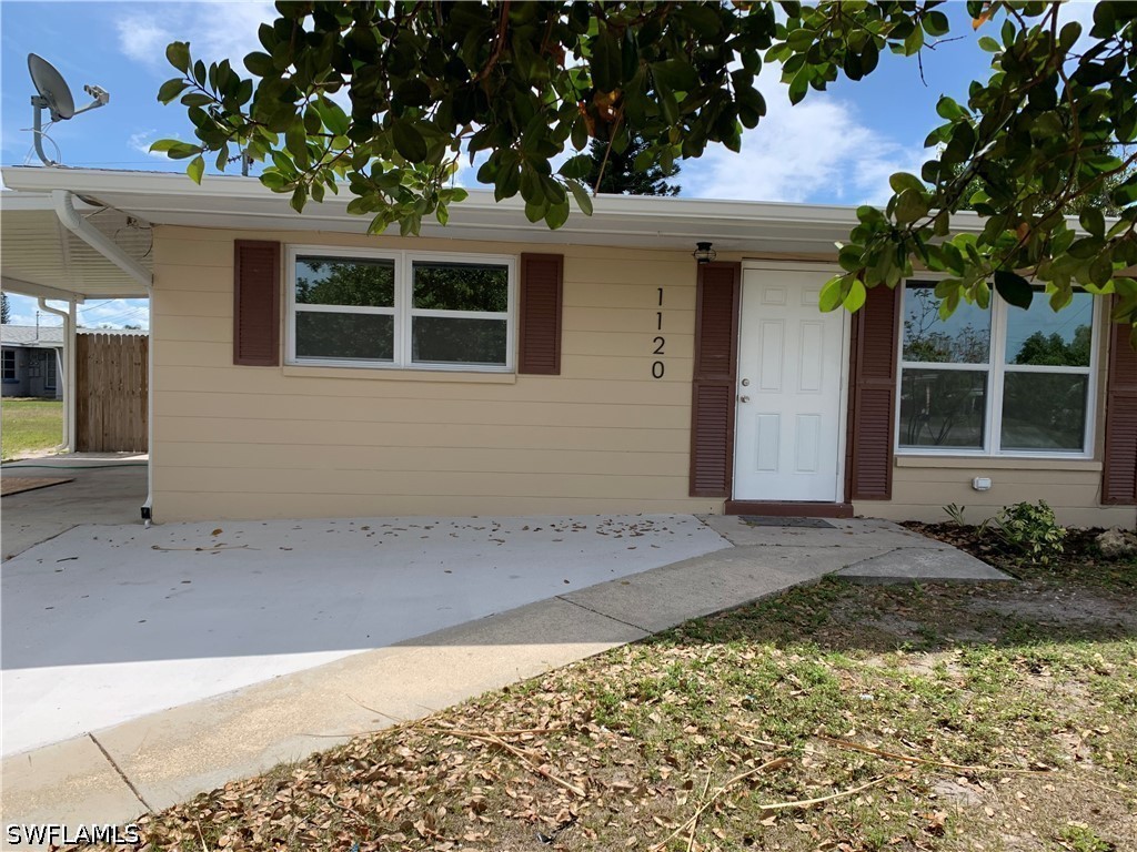 1120 Vineyard Street Lehigh Acres FL 33936 226017643 image1