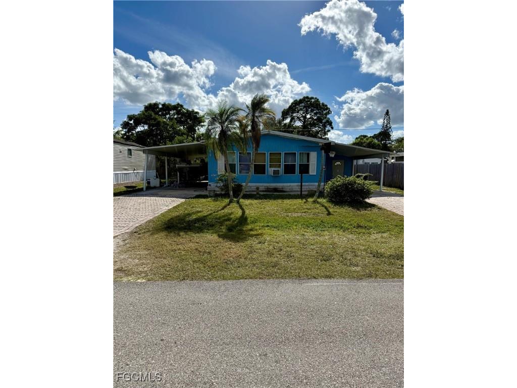 11201 Tango Drive Bonita Springs FL 34135 2025025169 image1