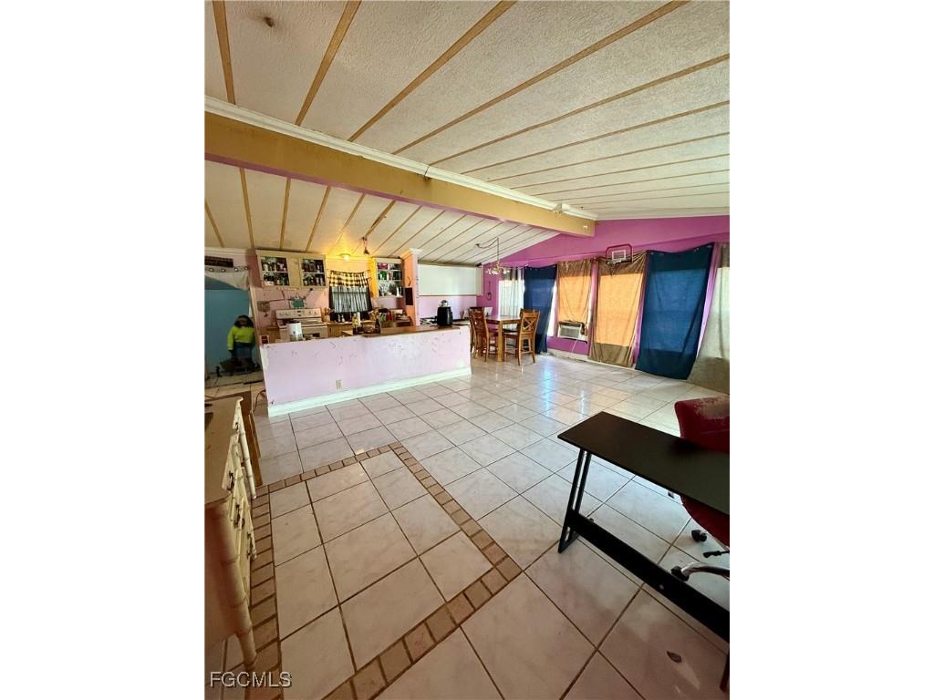 11201 Tango Drive Bonita Springs FL 34135 2025025169 image3