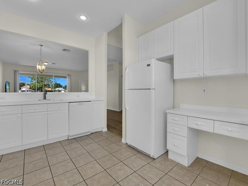 11204 Lakeland Circle Fort Myers FL 33913 2026022076 image6