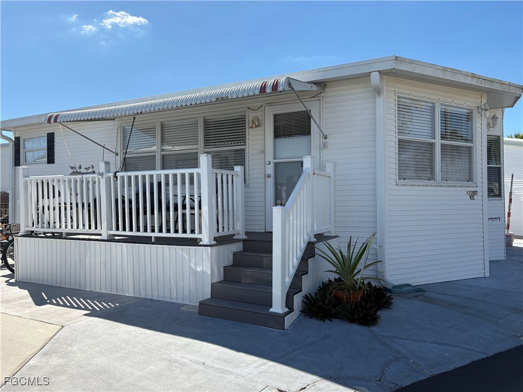 11207 Sunglow Lane #Y2 Fort Myers FL 33908 2025019670 image1