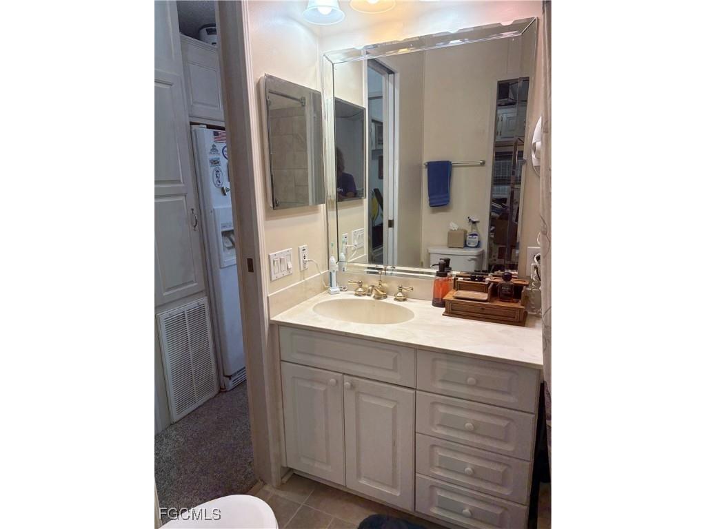 11207 Sunglow Lane #Y2 Fort Myers FL 33908 2025019670 image9