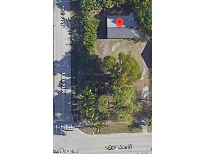 1121 22nd Avenue N Naples FL 34103 224015960 image1