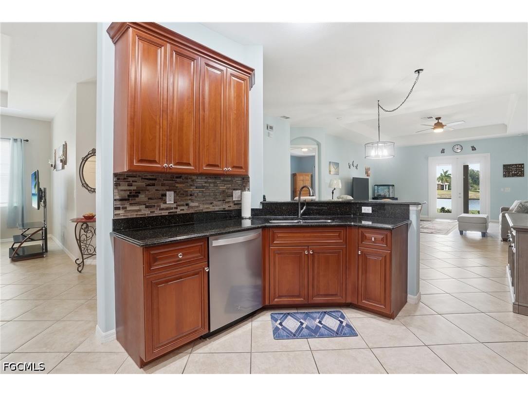 1121 Amber Lake Court Cape Coral FL 33909 2026021642 image15