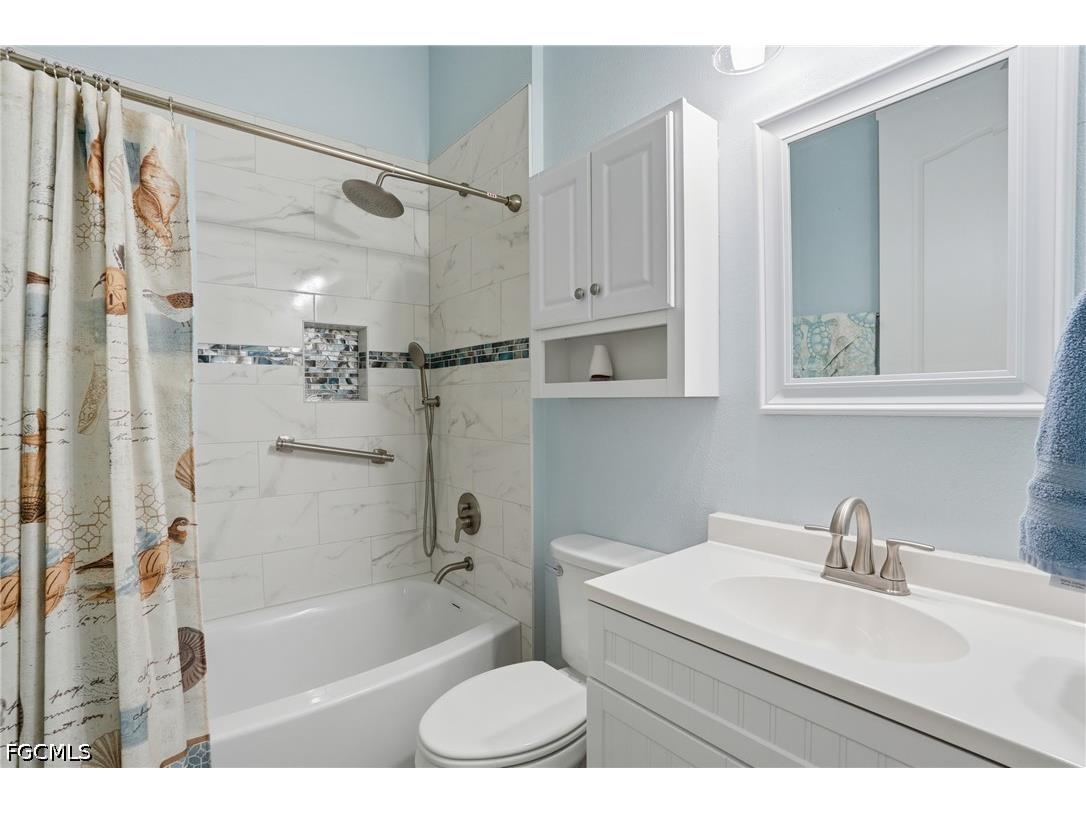 1121 Amber Lake Court Cape Coral FL 33909 2026021642 image36