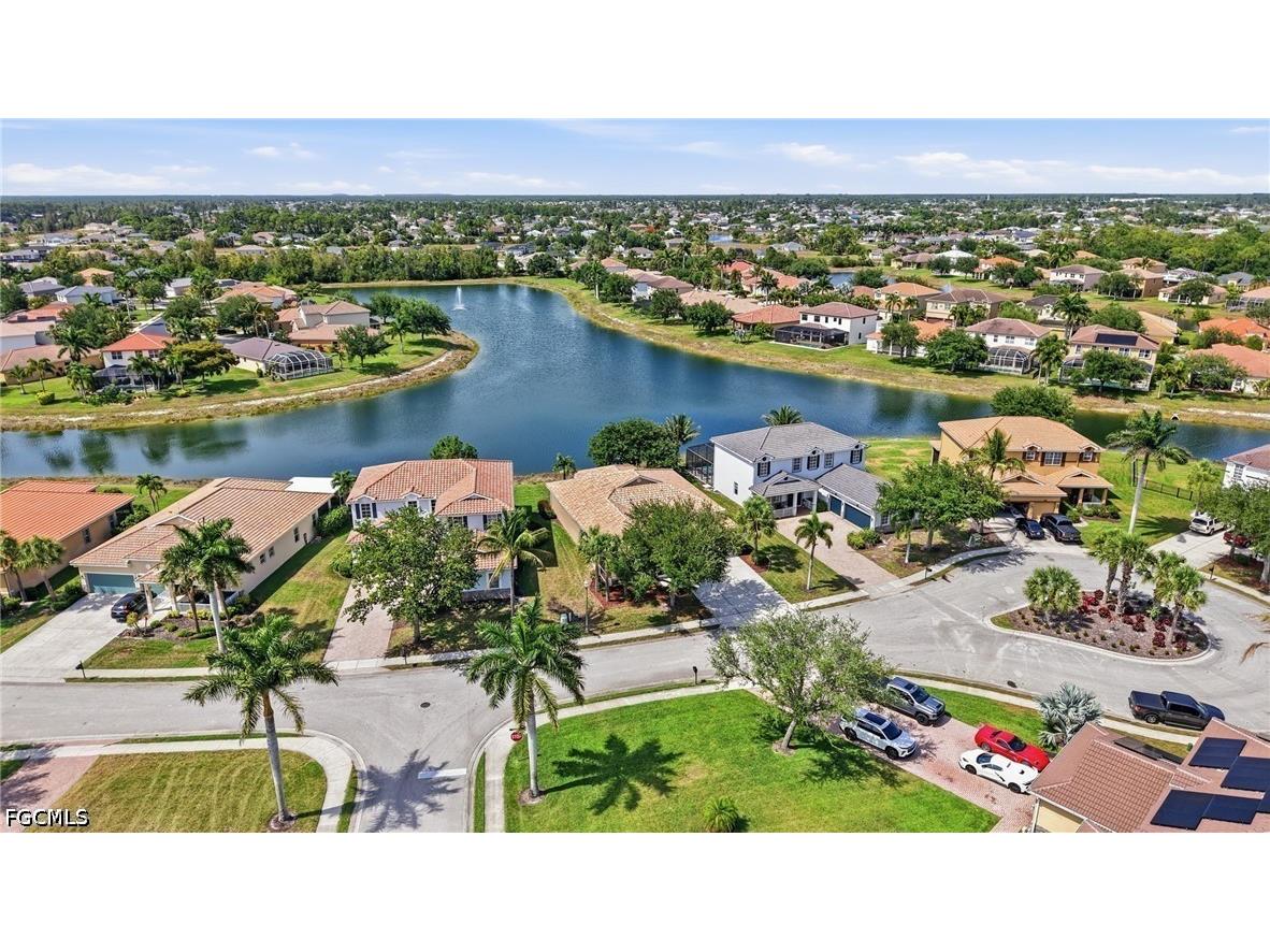 1121 Amber Lake Court Cape Coral FL 33909 2026021642 image5