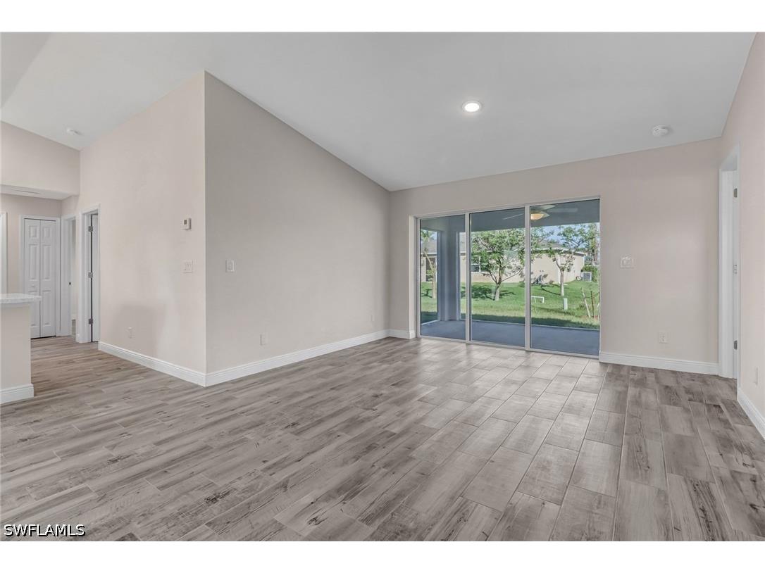 1121 Jacaranda Parkway E Cape Coral FL 33909 226013215 image7