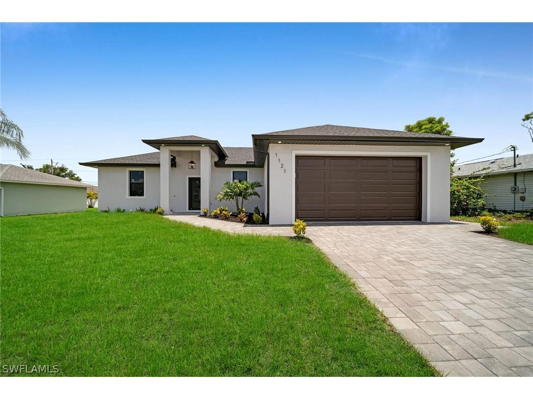 1121 NE 12th Terrace Cape Coral FL 33909 224056532 image1
