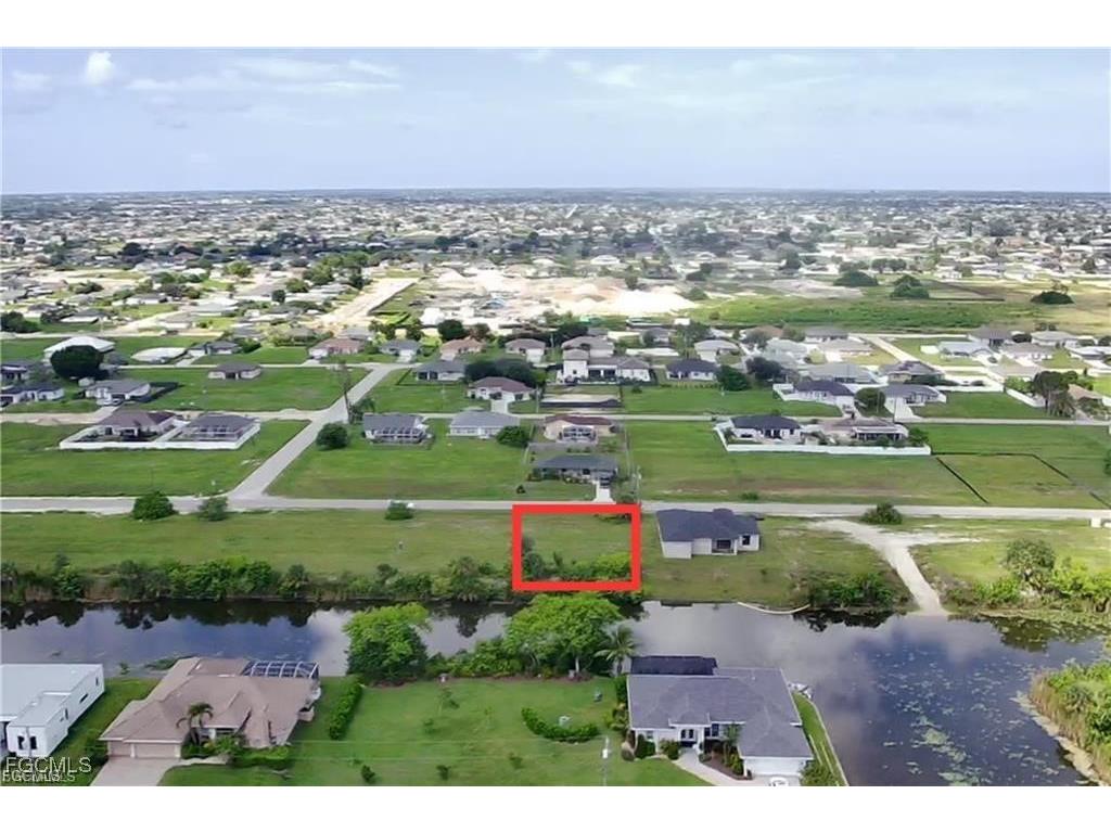 1121 NE 5th Place Cape Coral FL 33909 2025008832 image1