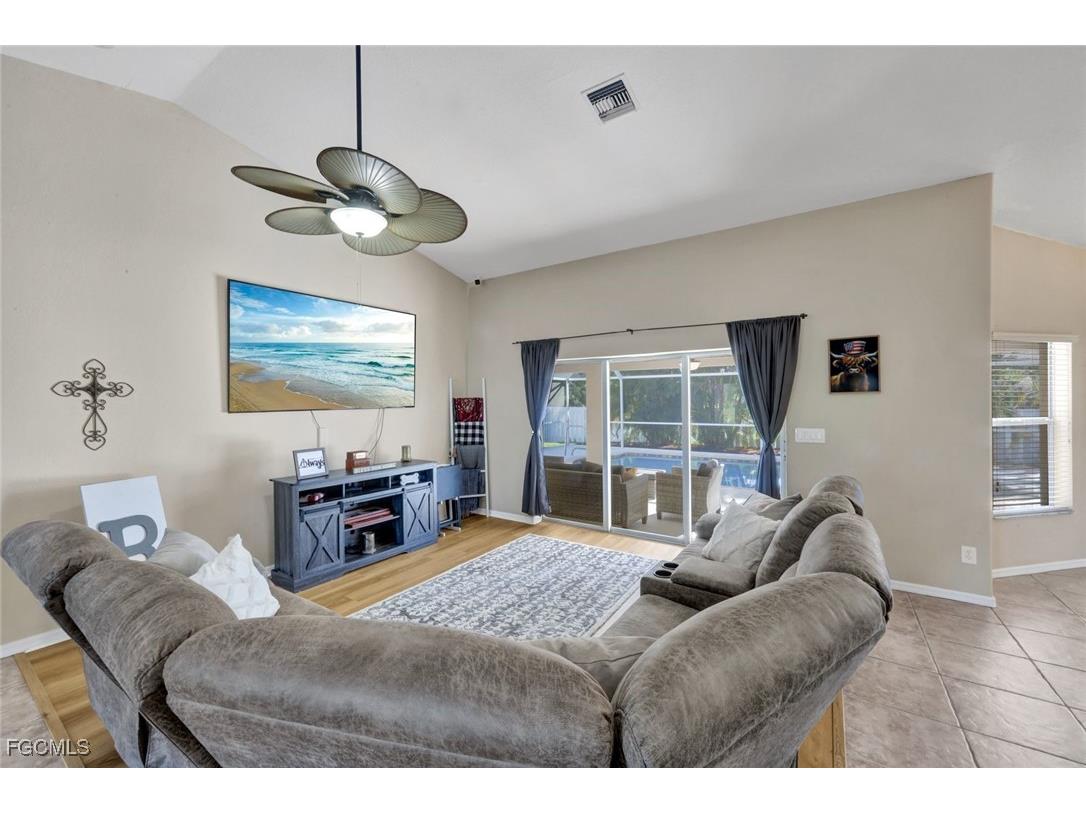 1121 NW 27th Avenue Cape Coral FL 33993 2025008191 image10