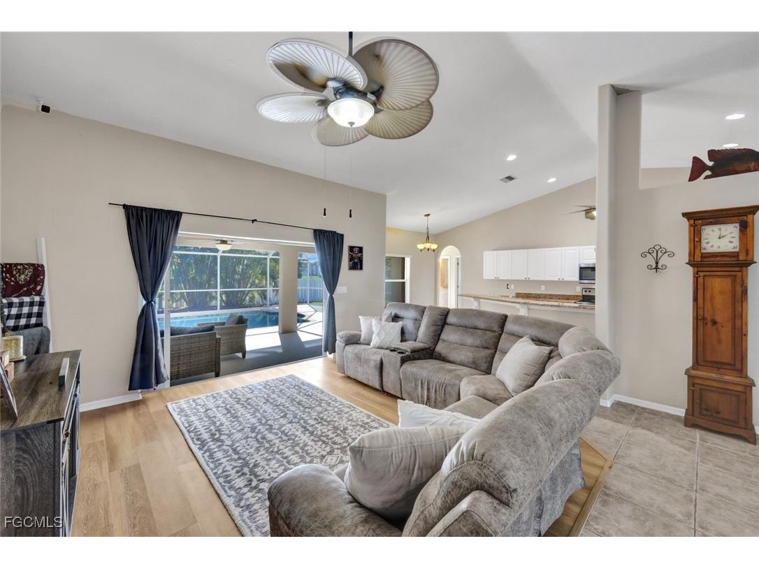 1121 NW 27th Avenue Cape Coral FL 33993 2025008191 image11