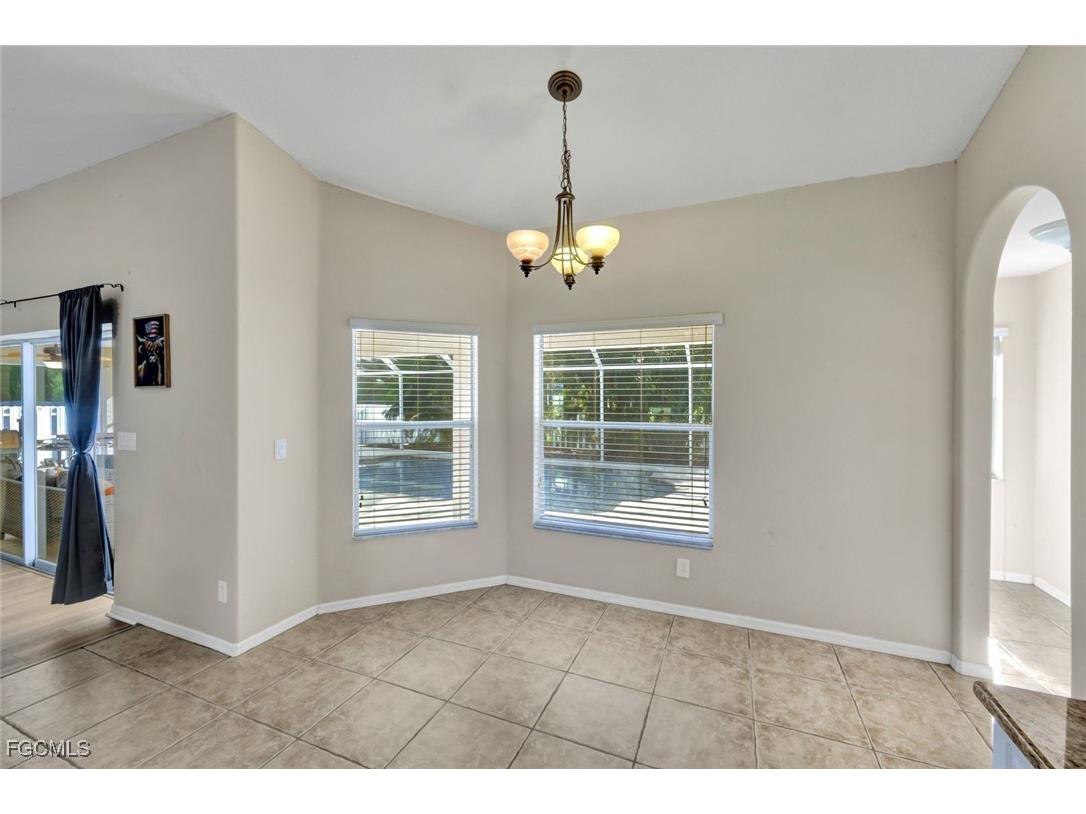1121 NW 27th Avenue Cape Coral FL 33993 2025008191 image16