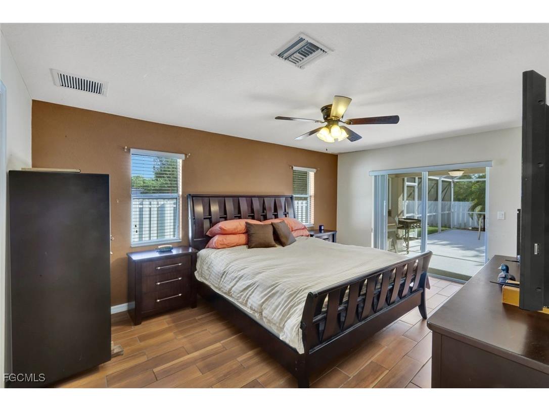 1121 NW 27th Avenue Cape Coral FL 33993 2025008191 image17