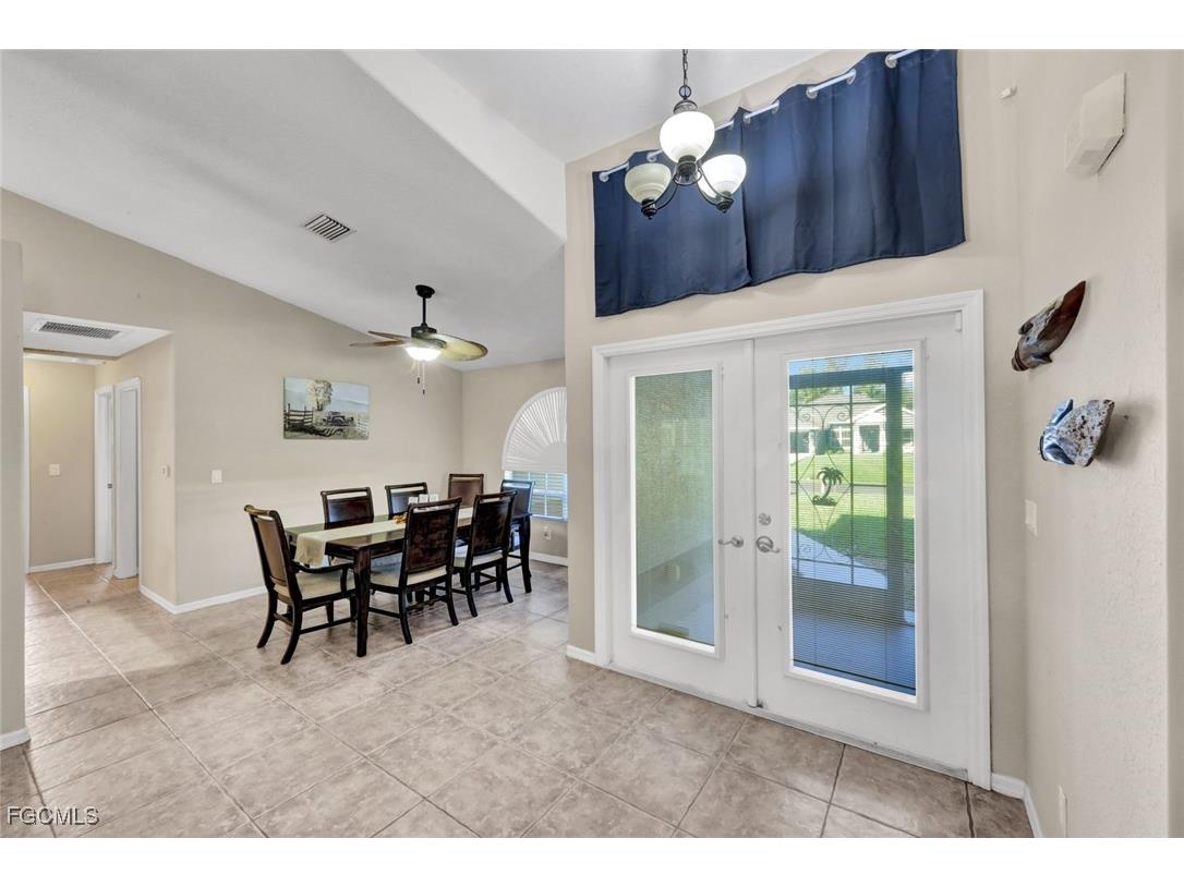 1121 NW 27th Avenue Cape Coral FL 33993 2025008191 image8