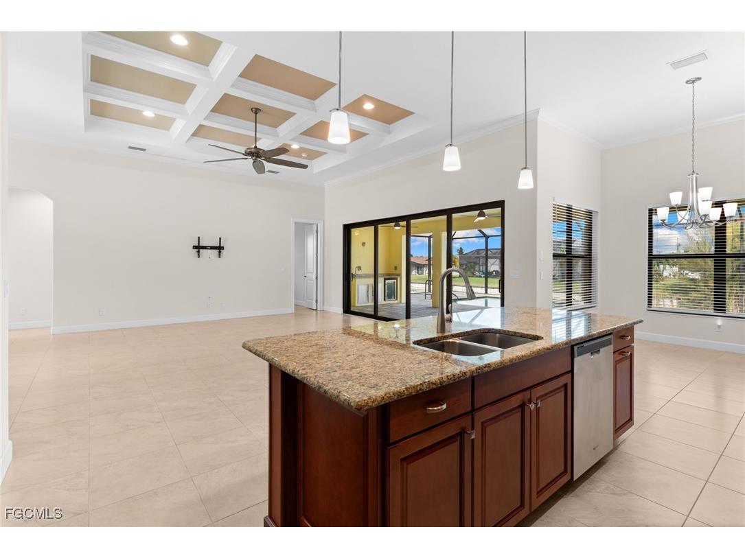 1121 SW 24th Street Cape Coral FL 33991 2025022591 image10