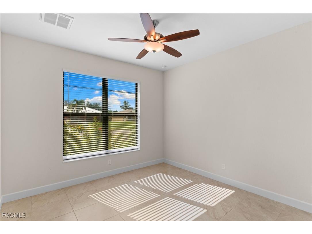 1121 SW 24th Street Cape Coral FL 33991 2025022591 image19