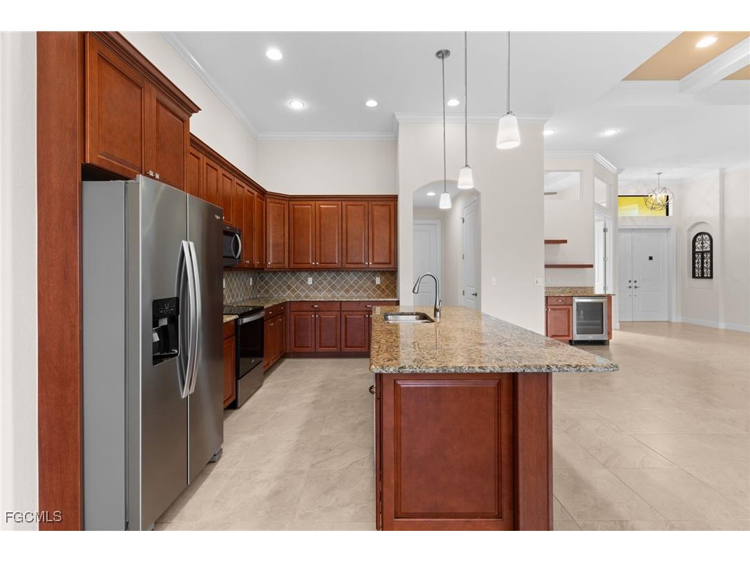 1121 SW 24th Street Cape Coral FL 33991 2025022591 image8