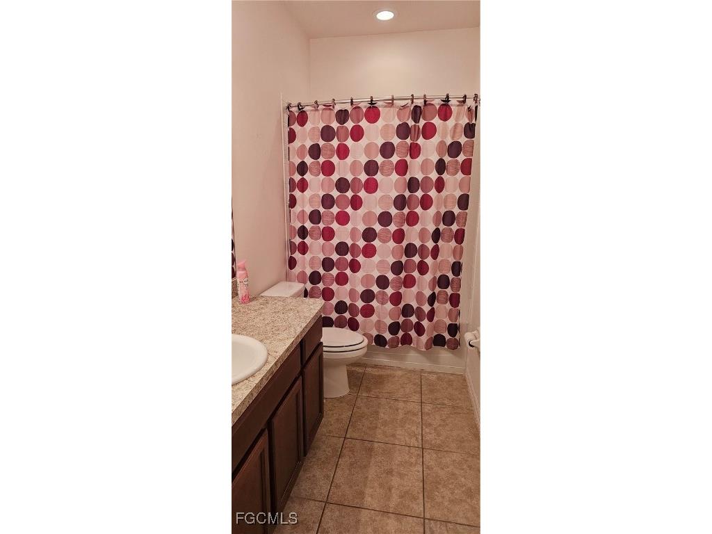 1121 SW 25th Street Cape Coral FL 33914 2025002611 image17