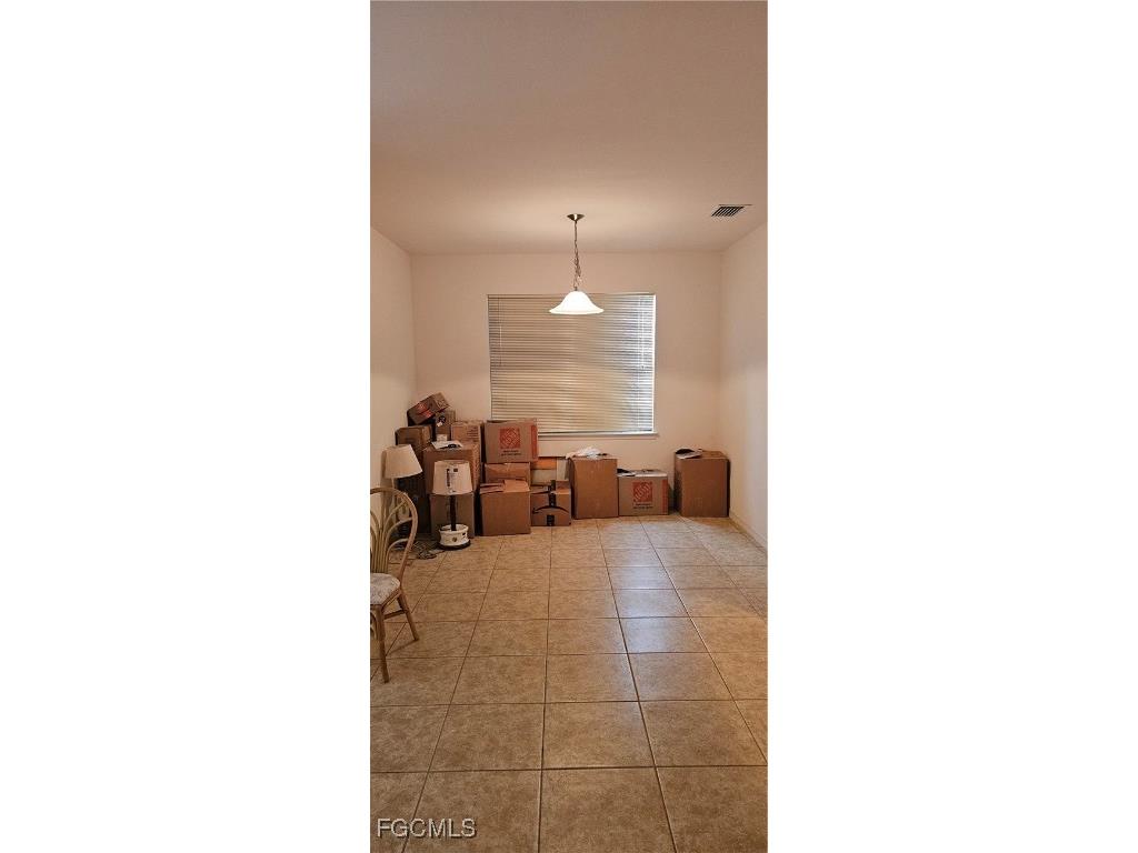 1121 SW 25th Street Cape Coral FL 33914 2025002611 image4