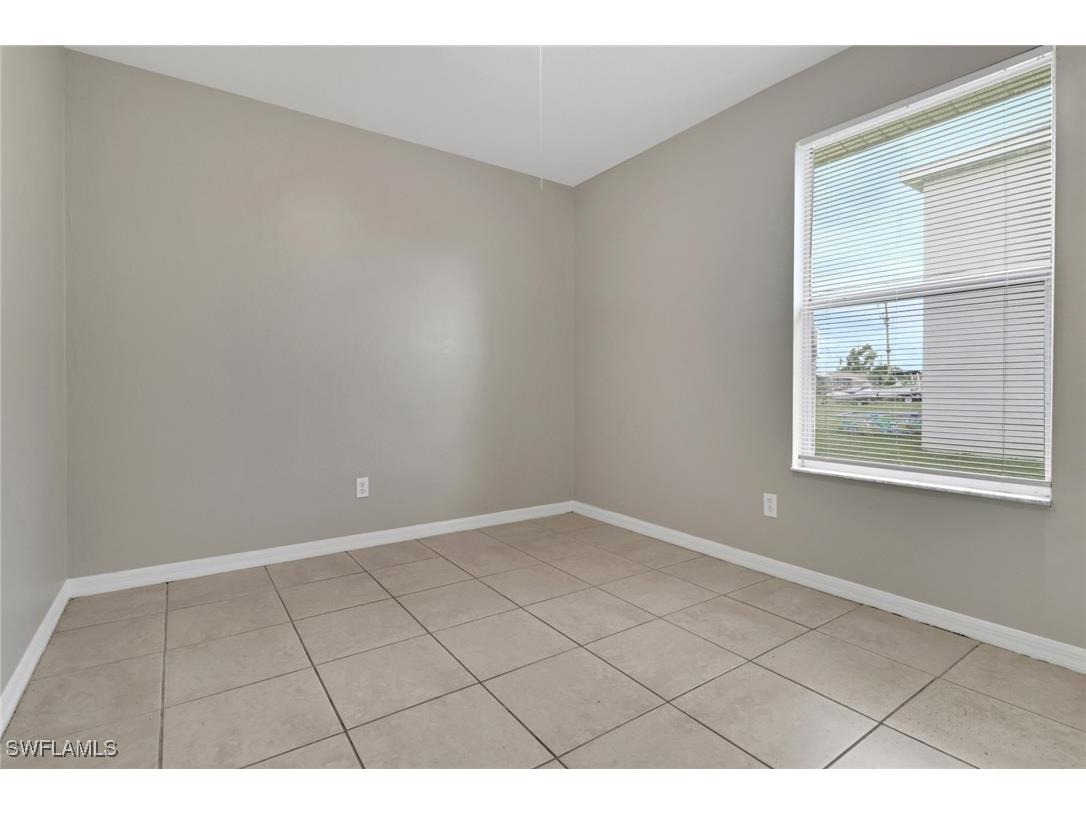 1121 SW 9th Avenue Cape Coral FL 33991 225074348 image19