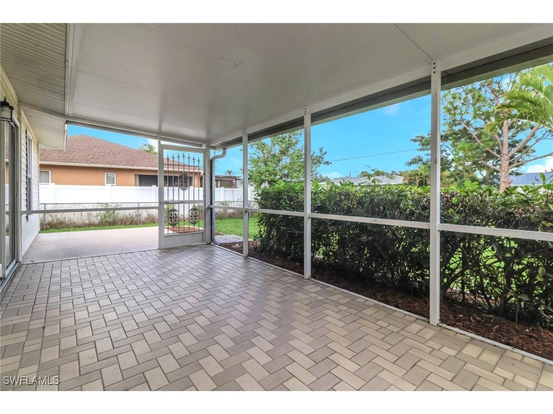 1121 SW 9th Avenue Cape Coral FL 33991 225074348 image22